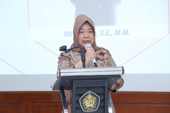 Siti Fauziah Sampaikan Bukti MPR Telah Jadikan UUD 1945 sebagai Konstitusi yang Hidup - JPNN.COM