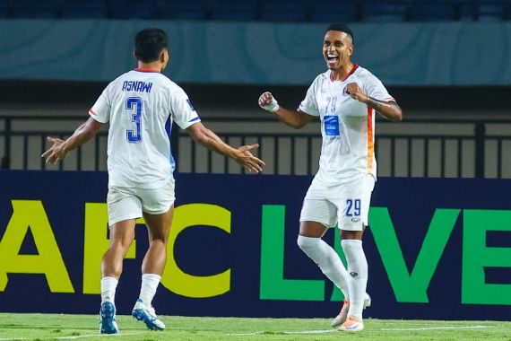 Port FC Depak Pemain Asal Brasil, Bek Persib Ini Tetap Waspada - JPNN.COM