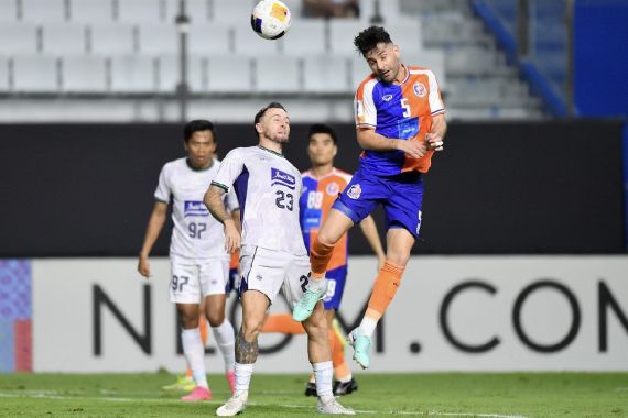 ACL 2: Bojan Hodak Geram Persib Beri Gol Murah buat Thai Port FC - JPNN.COM