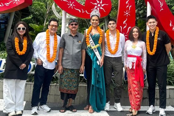 Ketut Permata Juliastrid Raih Miss Cosmo 2024, Lenny Hartono Bangga - JPNN.COM