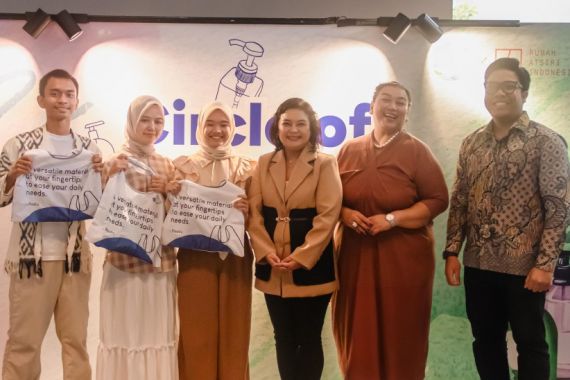 Chandra Asri dan Rumah Atsiri Edukasi Pengelolaan Sampah Personal Care - JPNN.COM