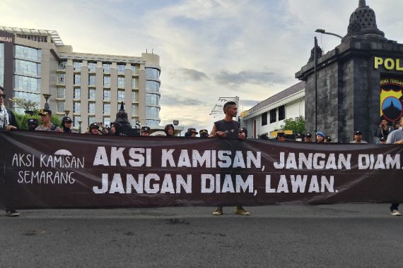 Aksi Kamisan Semarang, Soroti Kematian SMK yang Ditembak Polisi - JPNN.COM