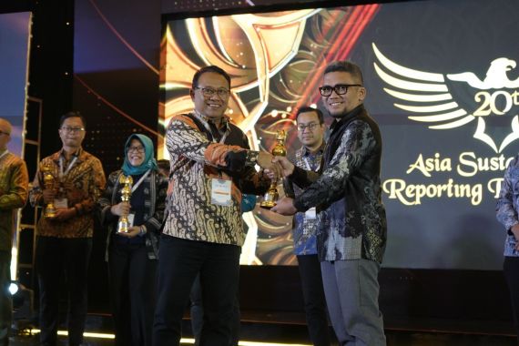 Pertamina NRE Raih Gold Rating di Ajang Asia Sustainability Reporting Rating 2024 - JPNN.COM