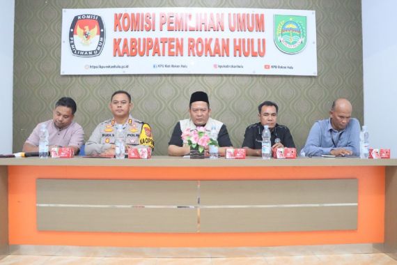 Polres Rohul Siapkan Pengamanan Maksimal Untuk Rekapitulasi Tingkat Kabupaten - JPNN.COM