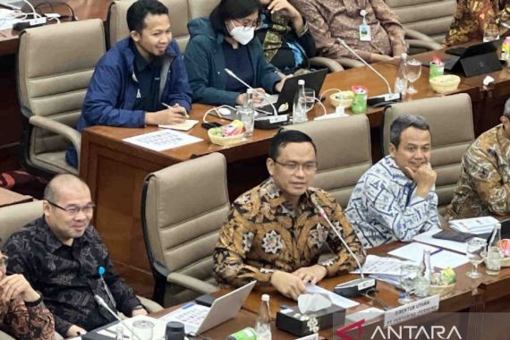 Pertamina Membukukan Laba Bersih USD 2,66 Miliar hingga Oktober 2024 - JPNN.COM