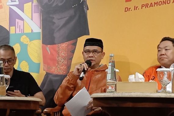 Cak Lontong Sebut Pramono Anung-Rano Karno Unggul di 42 Kecamatan - JPNN.COM