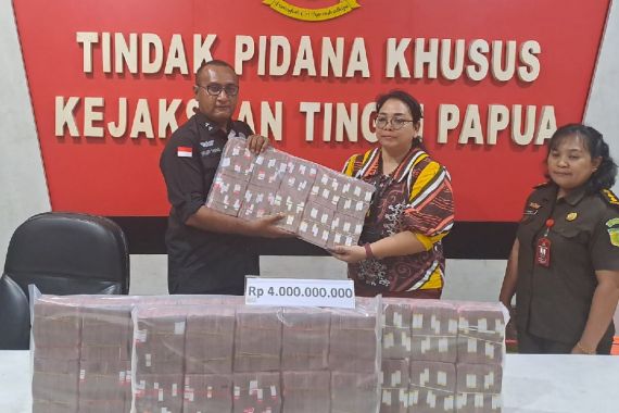 Kejati Papua Sita Rp 4 Miliar Terkait Kasus Dugaan Korupsi Dana PON XX - JPNN.COM