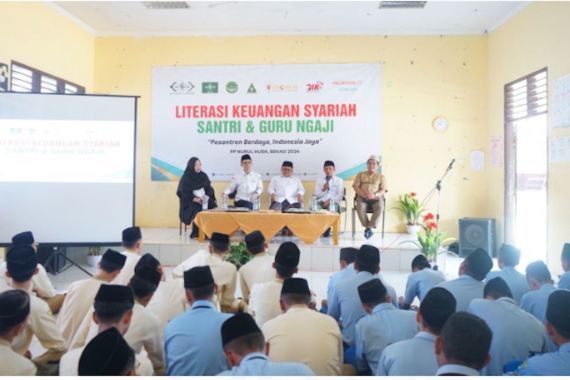 NU Care-LAZISNU dan Prudential Syariah Gelar Literasi Keuangan untuk 500 Santri di Bogor dan Bekasi - JPNN.COM