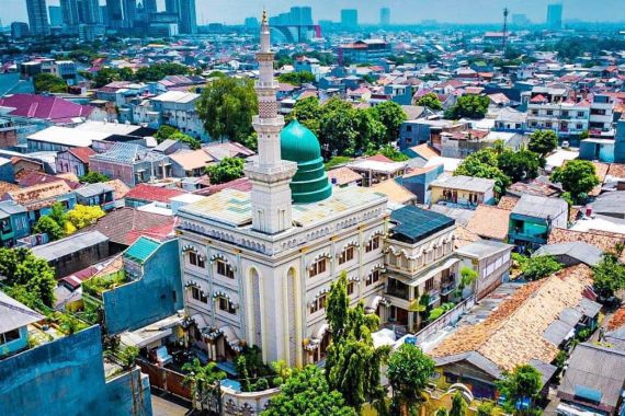 Pesantren Nurul Muhtadin Ba’alawy Menjaga Nilai Agama di Era Digital - JPNN.COM