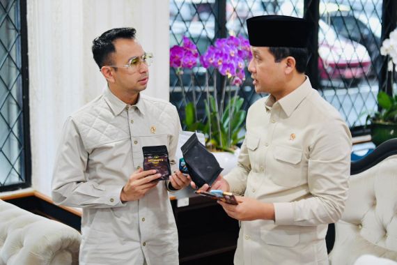 Raffi Ahmad Optimistis dengan Paradigma Baru Transmigrasi, Ajak Gen Z Berpartisipasi - JPNN.COM