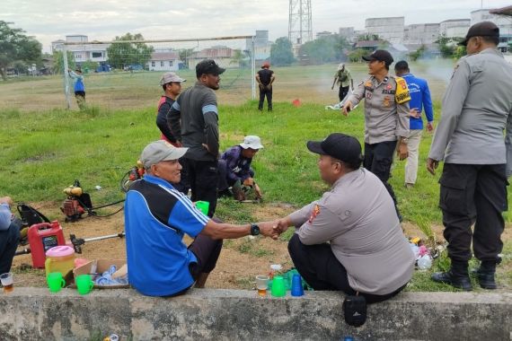 Pilkada Selesai, Polsek Kuala Kampar Jalin Keakraban dengan Warga Menjaga Kamtibmas - JPNN.COM