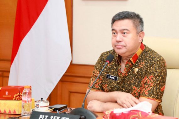 Kemendagri Minta Pemda Gali Potensi Wilayah untuk Dukung Pertumbuhan Ekonomi 8 Persen - JPNN.COM