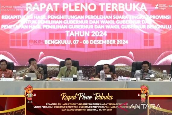 KPU Resmi Tetapkan Helmi Hasan-Mian Jadi Pemenang di Pilgub Bengkulu 2024 - JPNN.COM