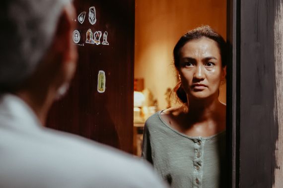 Atiqah Hasiholan Ungkap Tantangan Berperan dalam Film Terkutuk - JPNN.COM