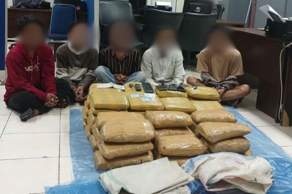 Bea Cukai, BNN, dan KSOP Gagalkan Penyelundupan Ganja di Bangka Belitung - JPNN.COM