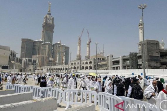 Santri Berpotensi Besar di Industri Haji dan Umrah Digital - JPNN.COM