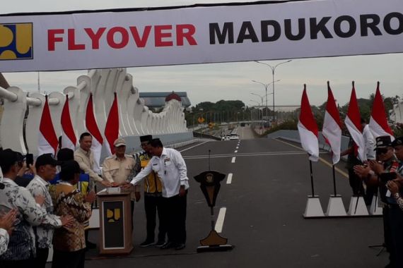 Resmikan Flyover Madukoro Semarang, Presiden Prabowo: Semoga Bermanfaat Bagi Rakyat - JPNN.COM