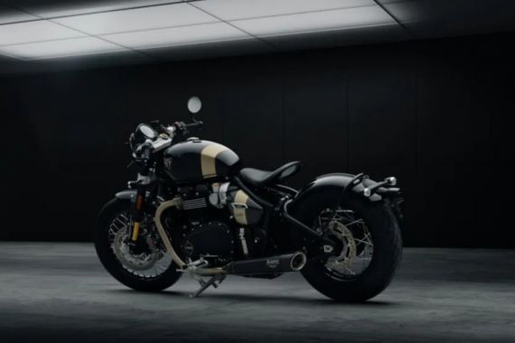 Tutup Tahun, Triumph Merilis Bonneville Bobber TFC, Cocok Buat Koleksi - JPNN.COM