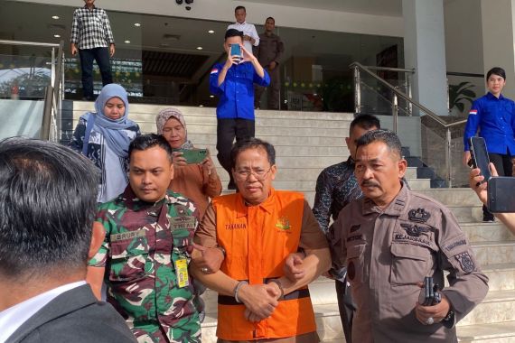 Eks Ketua PMI Riau Ditahan Jaksa terkait Korupsi Dana Hibah Rp 1,2 Miliar - JPNN.COM