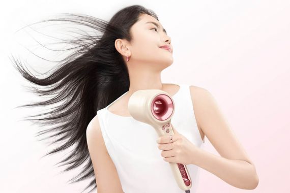 Infinix High Speed Hair Dryer, Kombinasi Elegan dengan Harga Terjangkau - JPNN.COM