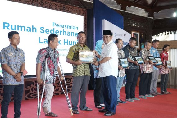 Djarum Gelontorkan Rp 5 Miliar untuk Entaskan Kemiskinan di Kudus - JPNN.COM