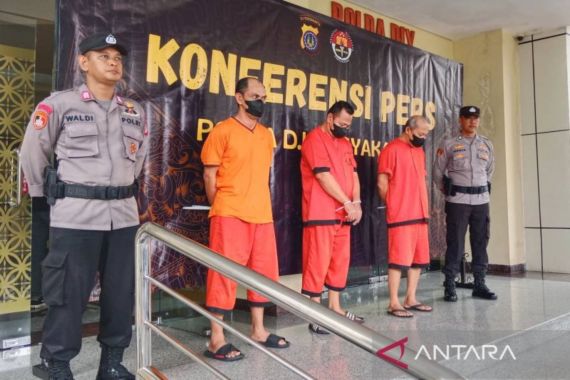 Niat Pinjam Rp 25 Miliar, Warga Jatinangor Malah Kehilangan Rp 2 Miliar - JPNN.COM