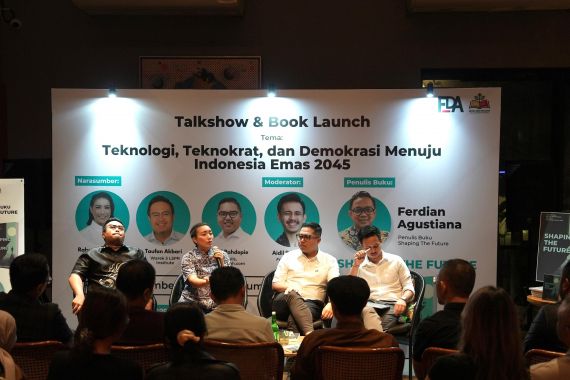 Luncurkan Buku Ketiga, Ferdian Agustiana Soroti Pentingnya Demokrasi dan Teknokrasi dalam Pembangunan - JPNN.COM