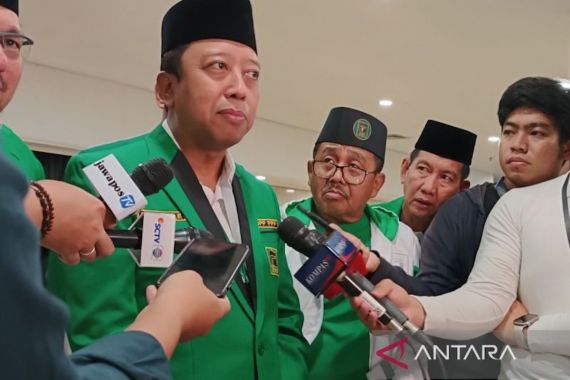 Romahurmuziy Sebut 4 Nama Masuk Bursa Calon Ketua Umum PPP - JPNN.COM