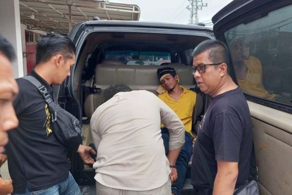 Terdakwa Narkotika yang Kabur dari Pengadilan Ditangkap Brimob di Rumah Saudaranya - JPNN.COM