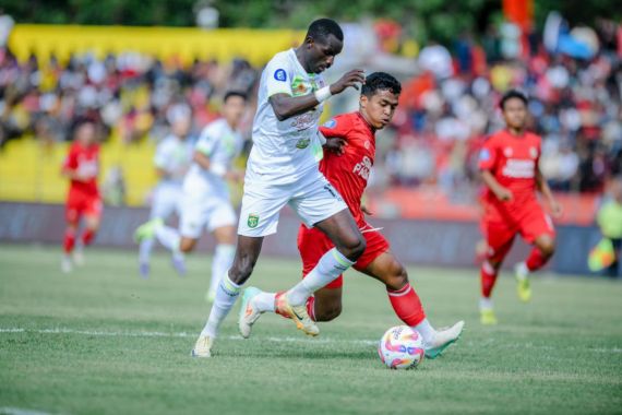 Semen Padang Menghentikan Rentetan Kemenangan Persebaya - JPNN.COM