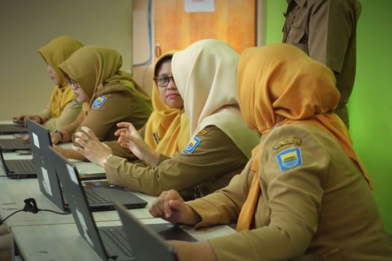 Pijar Sekolah Bantu Intansi Pendidikan Tingkatkan Kinerja - JPNN.COM