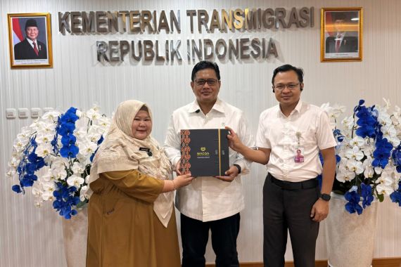 Viva Yoga Ungkap Rencana Kementrans Bangun Industri Coklat di Kawasan Transmigrasi - JPNN.COM