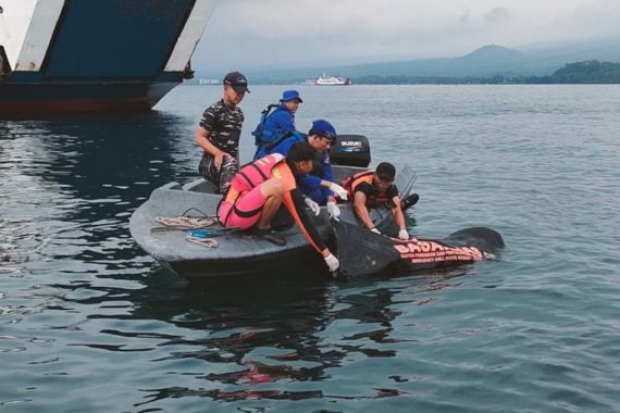 Pemancing Asal Sumbawa Barat Ditemukan Meninggal di Perairan Lombok Timur - JPNN.COM