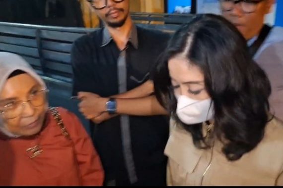 Penganiayaan Dokter Koas, Ini Alasan Polisi Periksa Lady Aurellia dan Ibunya di Polsek, Oalah - JPNN.COM