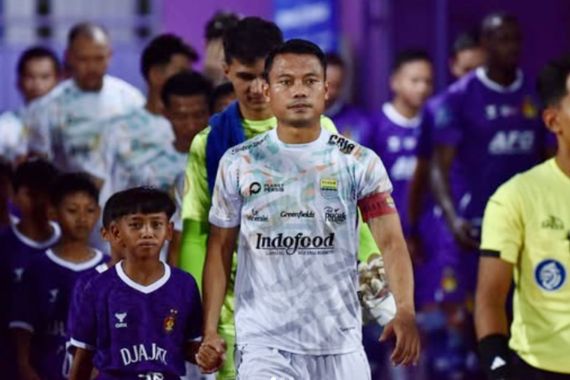 Kabar Tak Sedap dari Persib, Dedi Kusnandar Patah Tulang - JPNN.COM