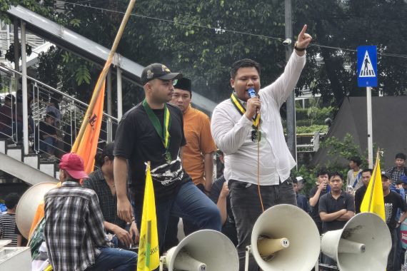 PB SEMMI Demo di Depan KPK, Desak Tangkap Harun Masiku - JPNN.COM