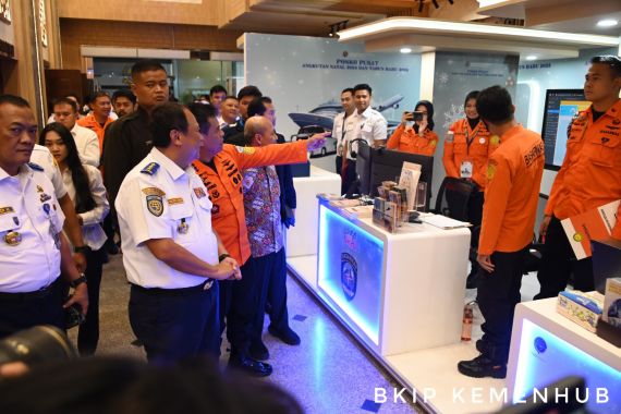 Kemenhub Buka Posko Pusat Angkutan Natal dan Tahun Baru, Ini Pesan Wamenhub Suntana - JPNN.COM