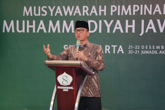 Mendes Yandri Ajak Kader Muhammadiyah Bersinergi Memajukan Seluruh Desa di Indonesia - JPNN.COM