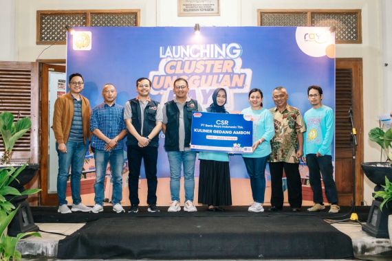 Bank Raya Resmikan Cluster Unggulan Gedang Ambon Solo, Dorong Cerdas Kelola Usaha - JPNN.COM