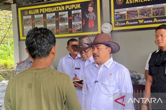 Menteri Imipas Agus Andrianto Bertekad Sikat Pungli-Penyelundupan Narkoba di Lapas - JPNN.COM