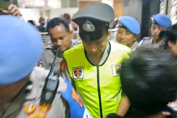 Aipda Robig Didampingi 7 Kuasa Hukum, Ada Kata Kasihan Keluarga Korban dan Pelaku - JPNN.COM