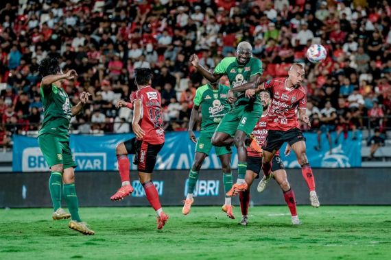 Paul Munster Kecewa, Persebaya Berpotensi Disalip Persib - JPNN.COM