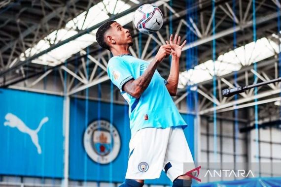 Manchester City Kembali ke Jalur Kemenangan, Guardiola Puji Savinho - JPNN.COM