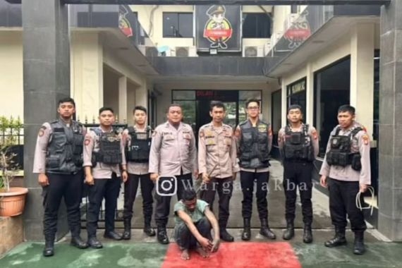 Pria Bersenjata Pengadang Kendaraan di Jakarta Barat Sempat Serang Polisi - JPNN.COM