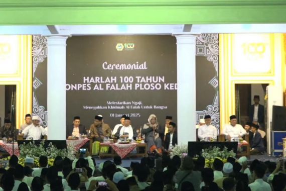 Kiai Maruf Amin Sebut Ponpes Al Falah Ploso Pabrik Kiai - JPNN.COM