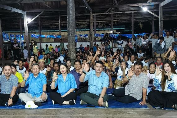 Tak Diusung Gerindra, Bupati Mahulu Terpilih Owena Tetap Berjuang untuk Prabowo - JPNN.COM