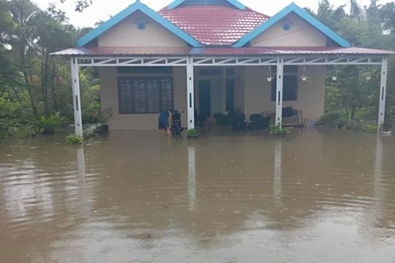 Banjir di Morowali Utara, Seorang Warga Meninggal Dunia, 3 Orang Luka Ringan - JPNN.COM