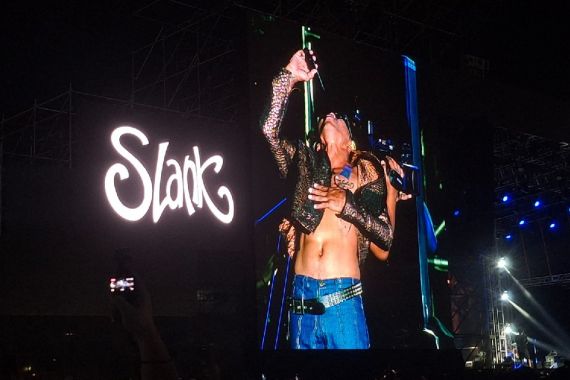 Slank, NDX AKA Hingga Idgitaf Berkolaborasi di Konser Pasar Malam Empat Satoe, Pecah - JPNN.COM