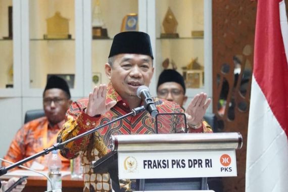 Fraksi PKS DPR Minta PSN PIK 2 Disetop & Dilakukan Evaluasi Menyeluruh - JPNN.COM