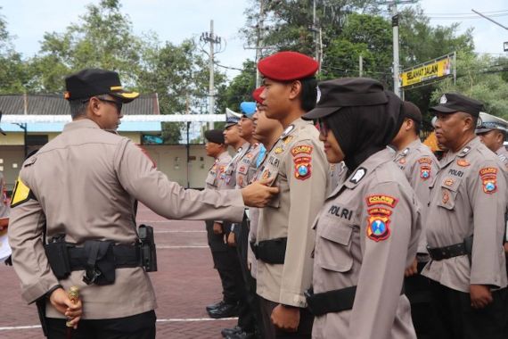 Sukses Jalani Program Diet Khusus, 60 Polisi Trenggalek Diganjar Penghargaan - JPNN.COM